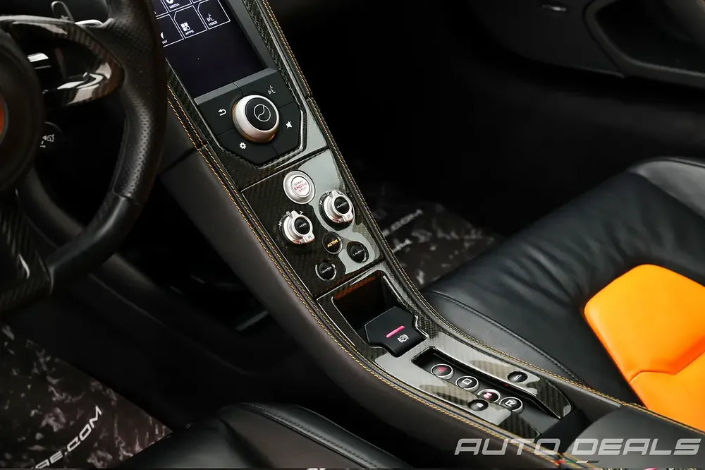 2013 McLaren MP4-12C Coupe | GCC Specs | Fully Loaded | Well Maintained | 3.8L V8 - Image 13