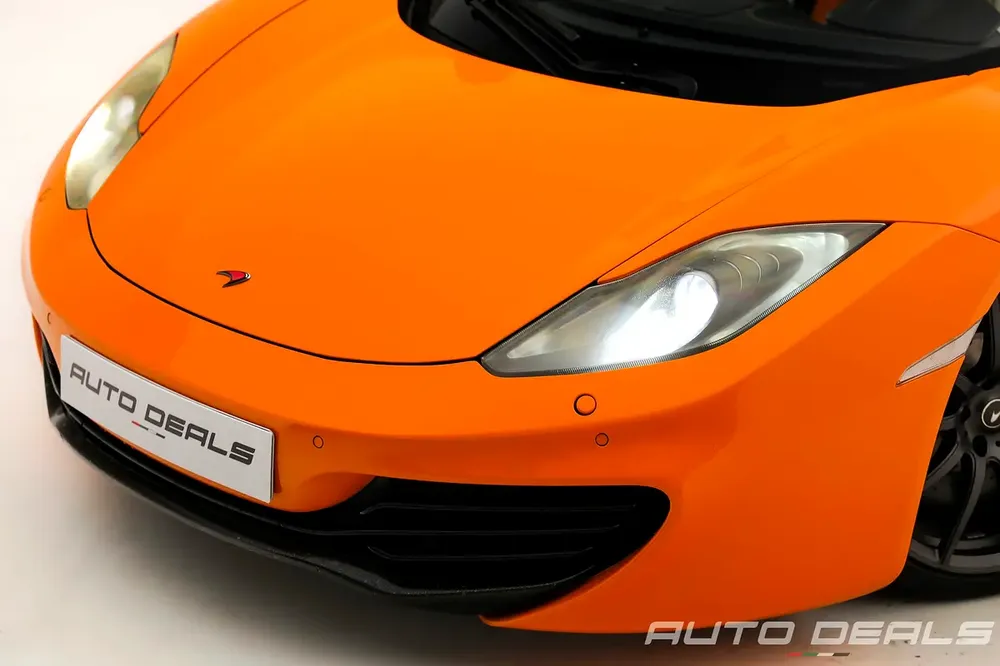 2013 McLaren MP4-12C Coupe | GCC Specs | Fully Loaded | Well Maintained | 3.8L V8 - Image 7