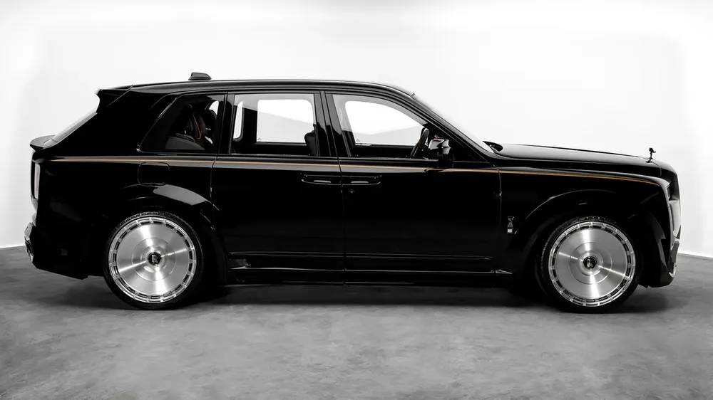 Rolls-Royce Cullinan Black Badge OVERDOSE by NOVITEC - 2026 - GCC - Under Warranty and Service - Image 17
