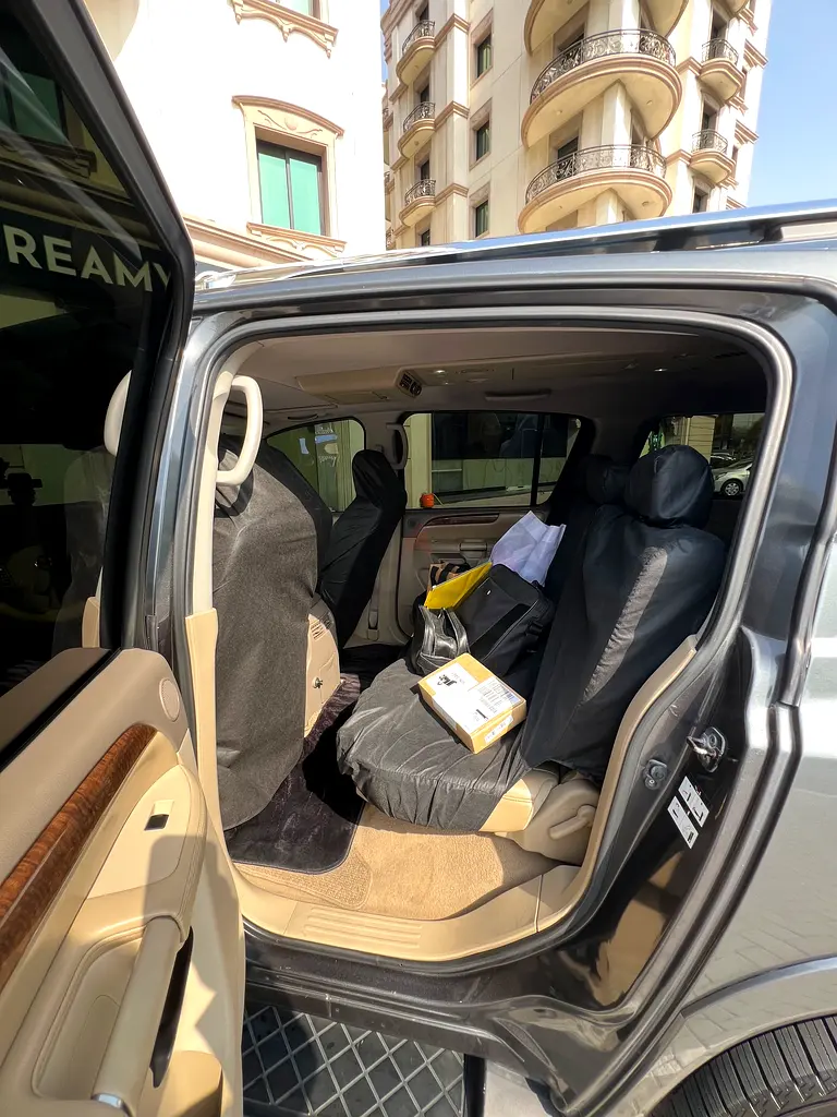 Nissan Armada LE 2011 GCC Specs - Image 10