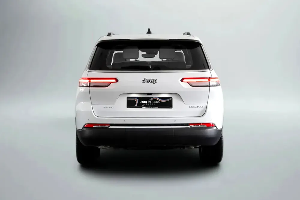 2,853 AED / 60 months | 0% DP | 2023 Jeep Grand Cherokee Limited L / Full Service History - Image 4