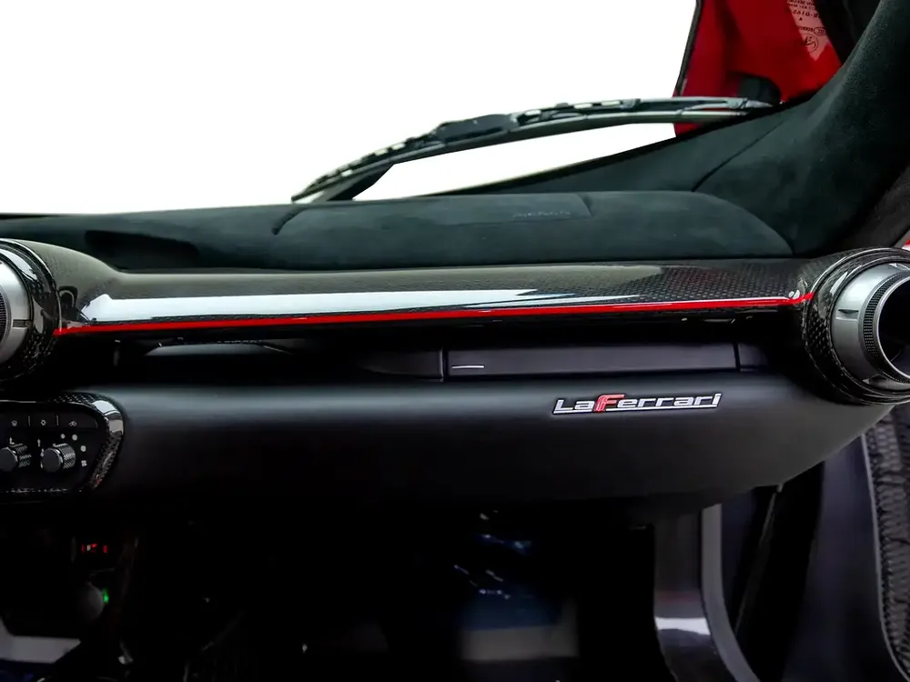 2015 | Ferrari | LaFerrari  | GCC Specs | With Warranty - Limited Edition 1/499 - Image 16