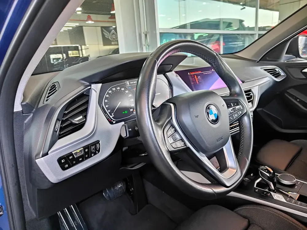 AED 870 P.M | 2021 BMW 120i Joy Edition | Under Warranty and BMW Service Contract | GCC | - Image 11