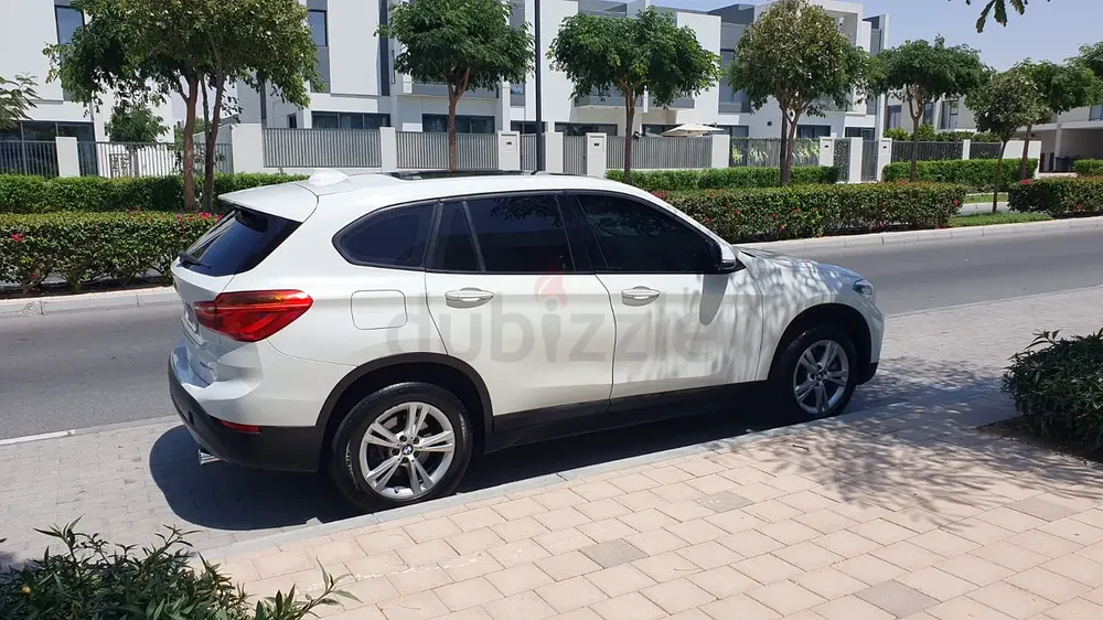 BMW X1 2019 GCC SPECS LOW MILEAGE - Image 4