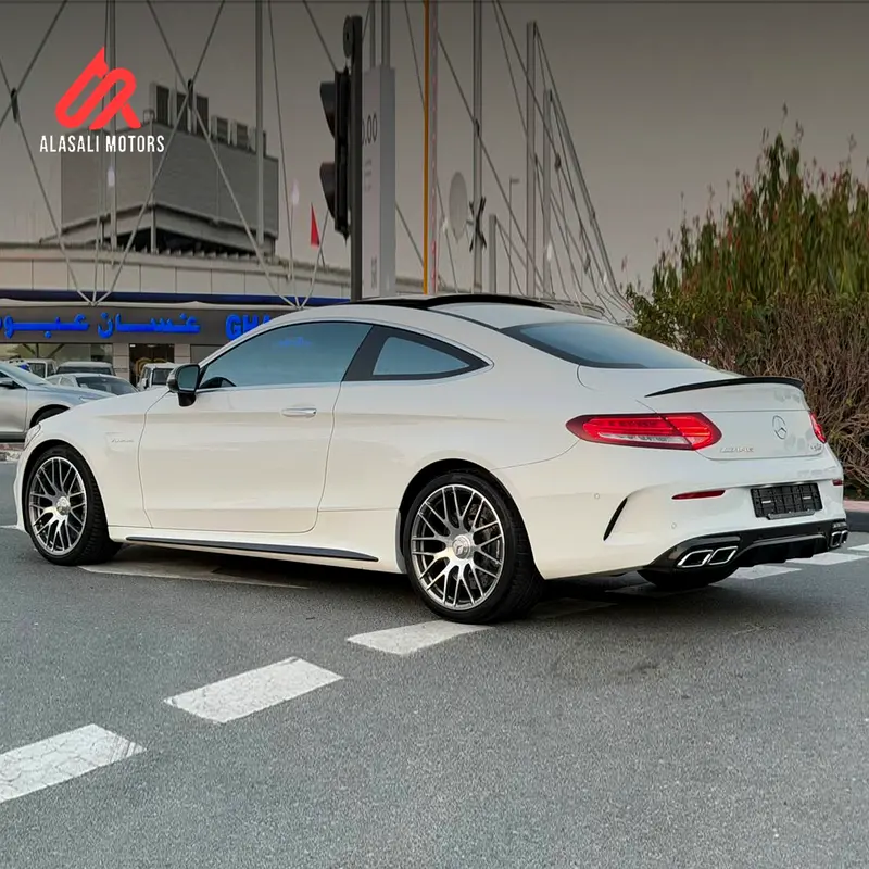 Mercedes-Benz C63s AMG 4Matic 2018 Imported from Korea Gcc specifications - Image 4