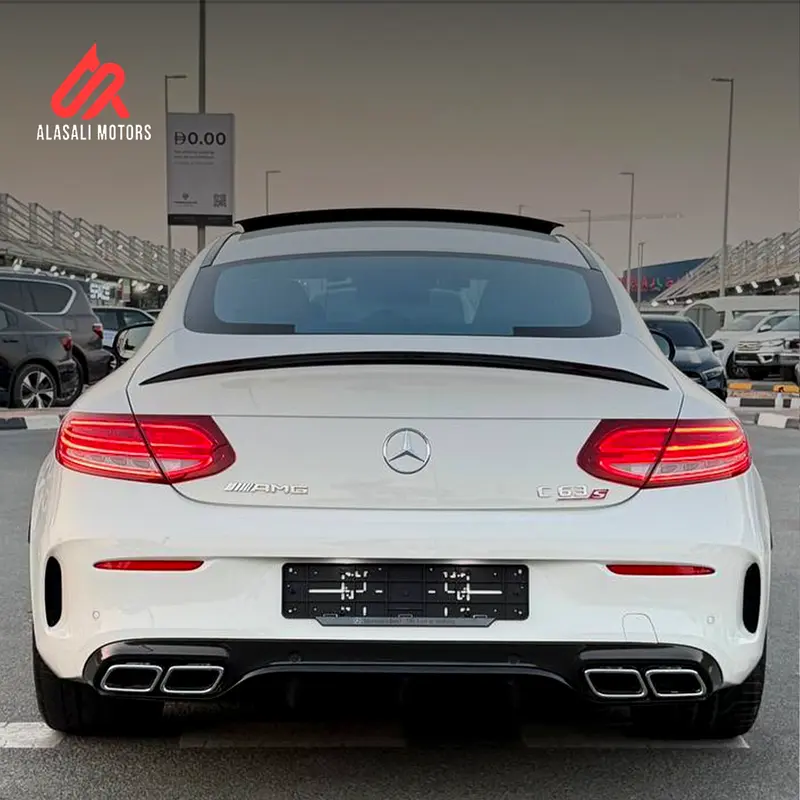 Mercedes-Benz C63s AMG 4Matic 2018 Imported from Korea Gcc specifications - Image 5