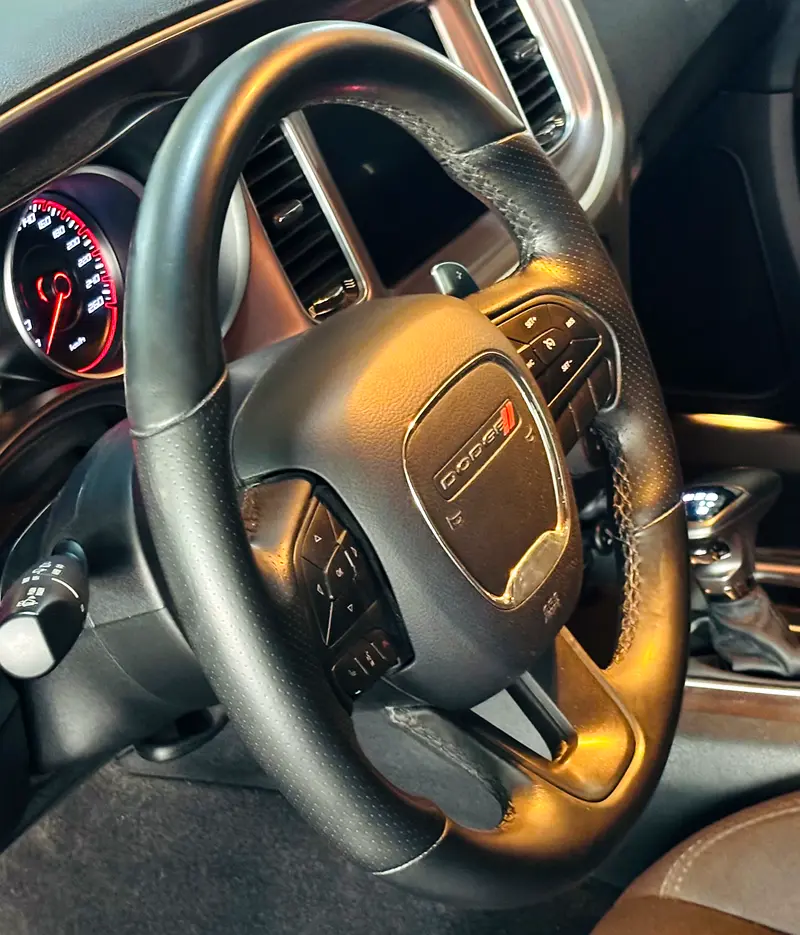 2019 DODGE CHARGER GT GCC SPECS IN EXCELLENT CONDITION - Image 5