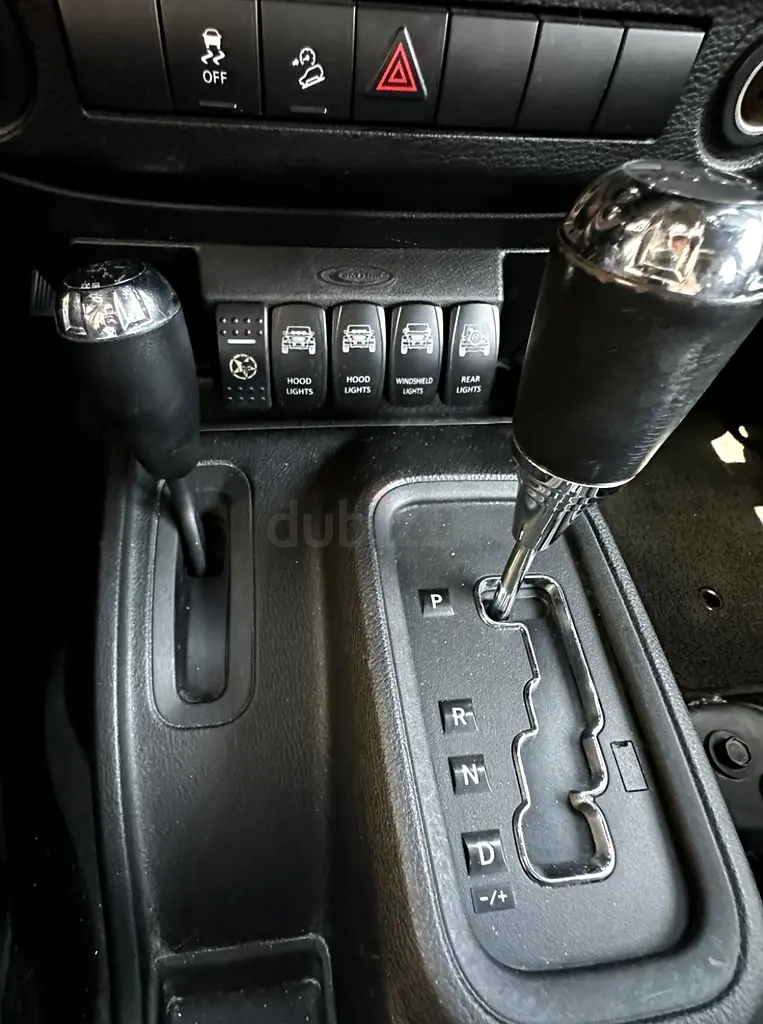 2014 Jeep Wrangler Unlimited Sport 3.6L V6 (4-Door) – GCC – Desert Ready - Image 10