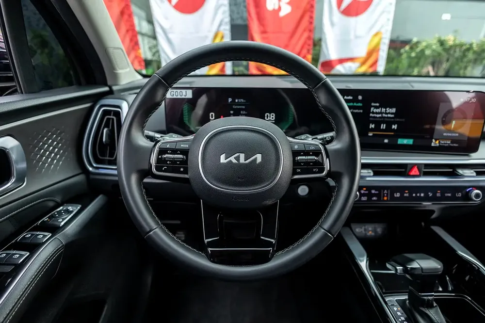 Kia Sorento 2024 GCC | Warranty - Image 15