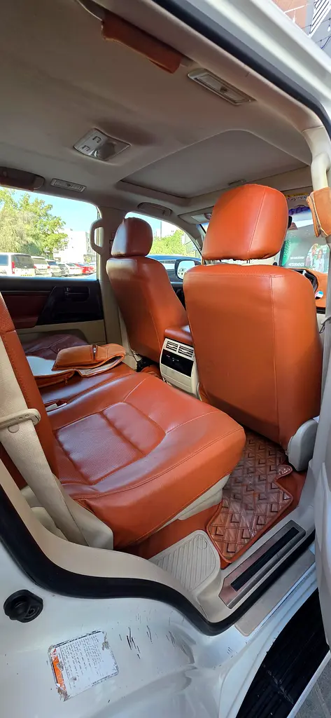 Toyota Land Cruiser 2019 EXR | GCC Specs | Excellent Condition - Image 10