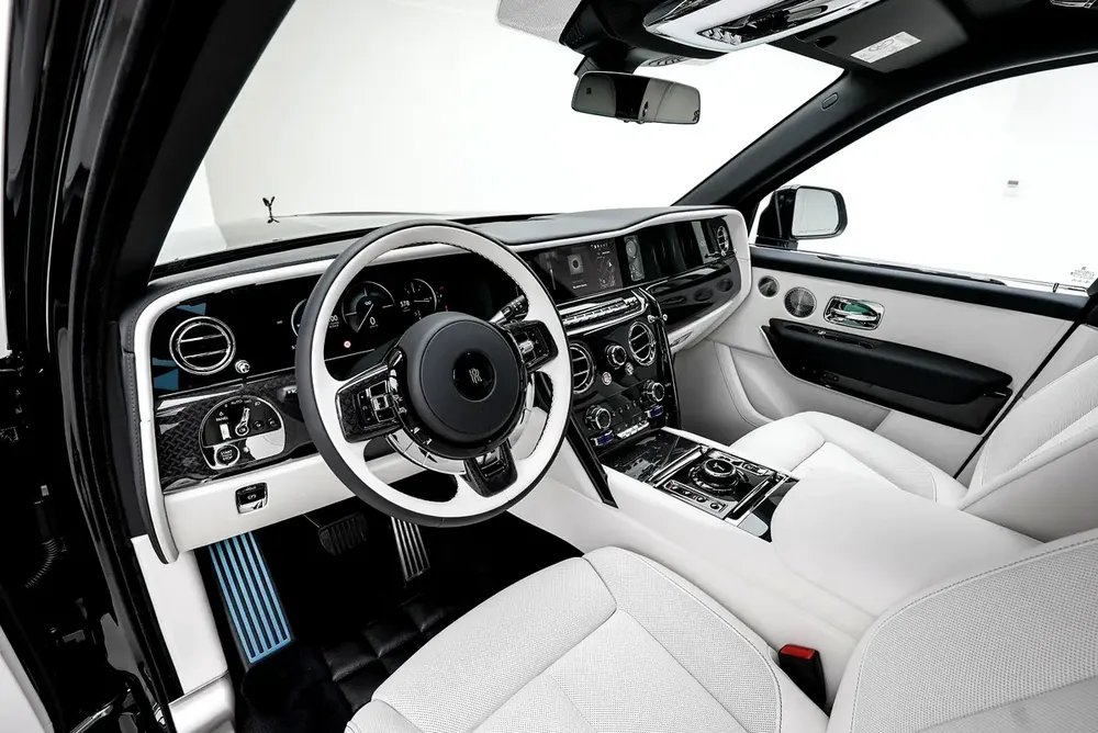 2026 ROLLS ROYCE CULLINAN | BLACK BADGE | GCC | MAIN DEALER WARRANTY SERVICE - Image 9