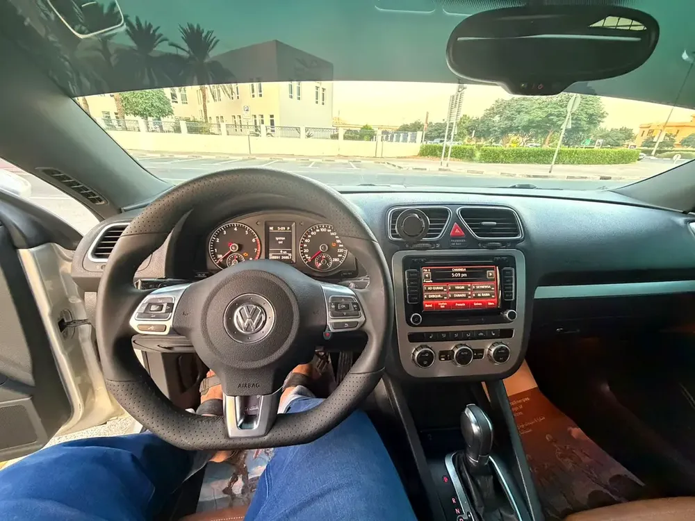TOP CLEAN ..FULLY LOADED Volkswagen Scirocco Sport 2013 GCC Specs - Image 17