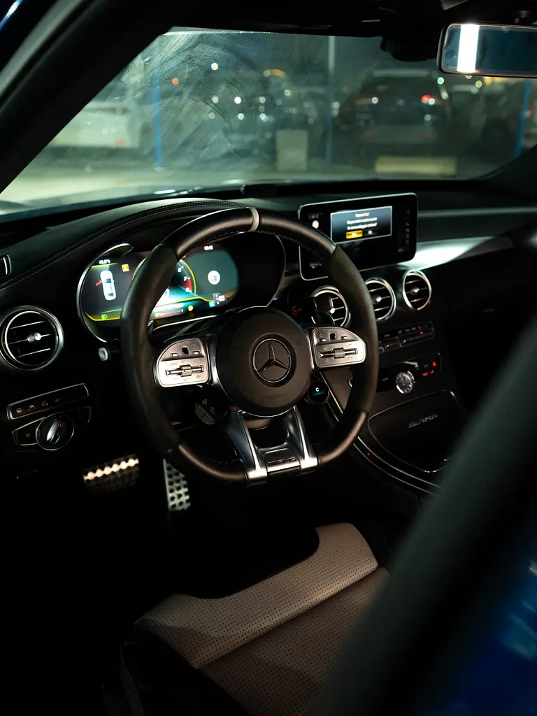 Mercedes C63s AMG 2019 JAPANESE SPECS - Image 8