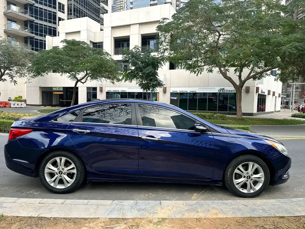 2012 Hyundai Sonata Limited 2.4L | Perfect Condition - Image 4