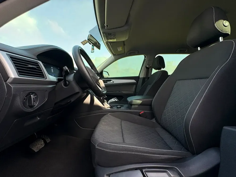 AED 1,220 P.M | 0% DOWN PAYMENT | VW TERAMONT 3.6L V6 | 2022 | GCC SPECS - Image 17