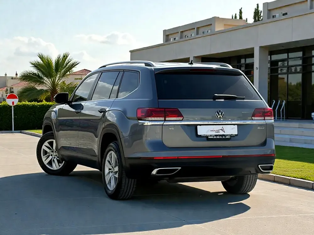 AED 1,220 P.M | 0% DOWN PAYMENT | VW TERAMONT 3.6L V6 | 2022 | GCC SPECS - Image 5