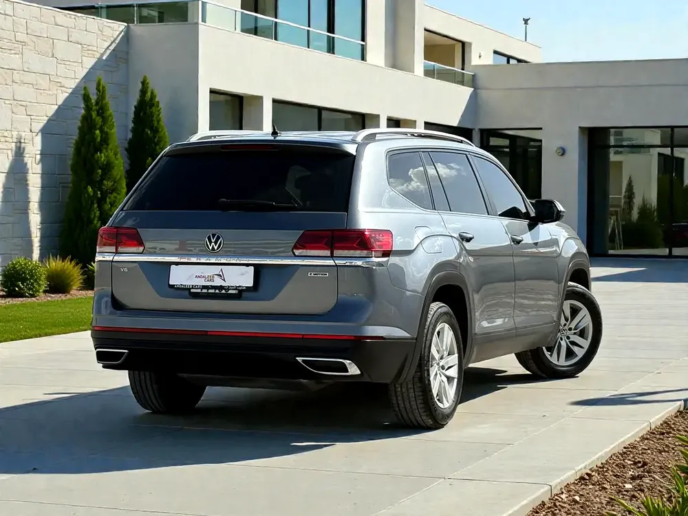 AED 1,220 P.M | 0% DOWN PAYMENT | VW TERAMONT 3.6L V6 | 2022 | GCC SPECS - Image 7