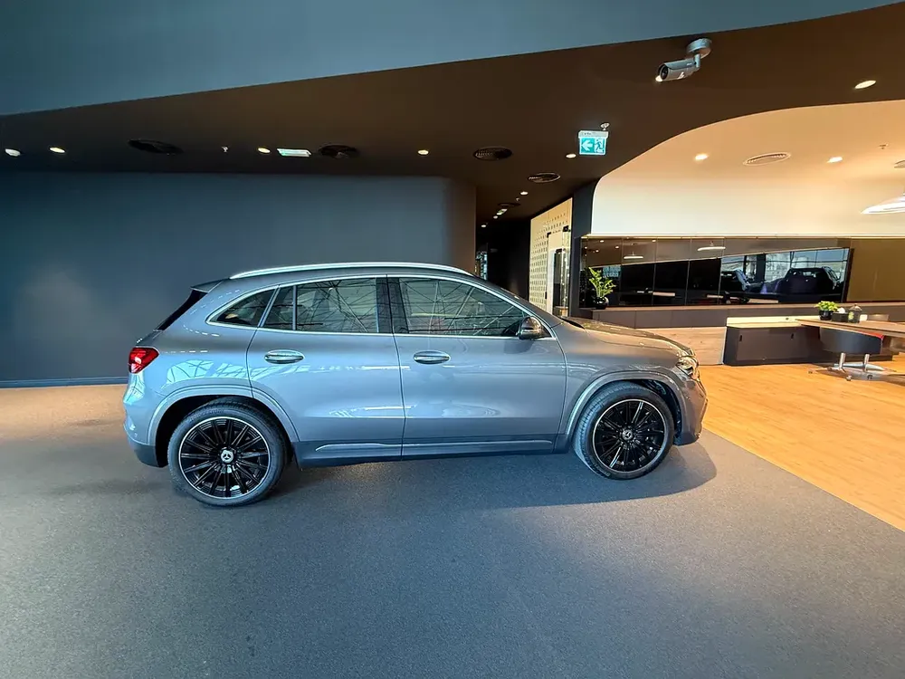 Ramadan Special: 2,828/- PM | Mercedes-Benz GLA 200 AMG | GCC Specification - 5 Years Warranty - Image 4