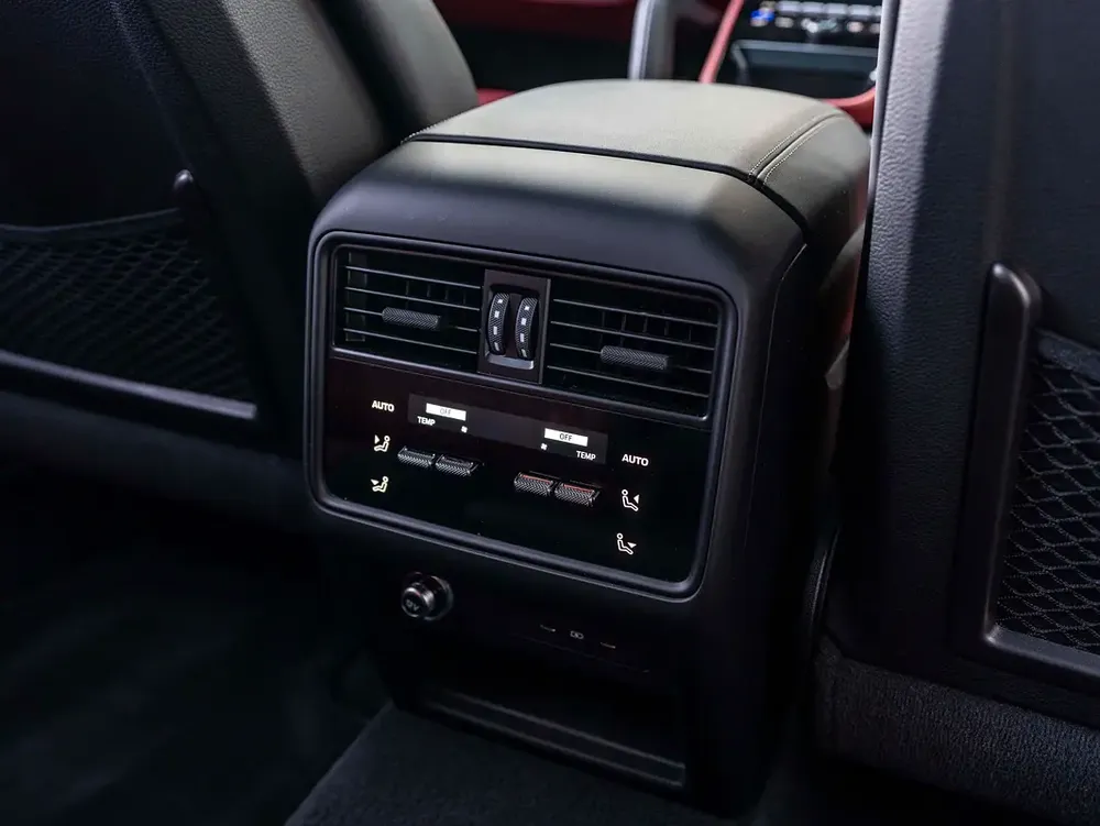 0% DOWN PAYMENT | THE MAY ADVANTAGE | RELIABLE DAILY | CAYENNE COUPE | GCC | WARRANTY - Image 19