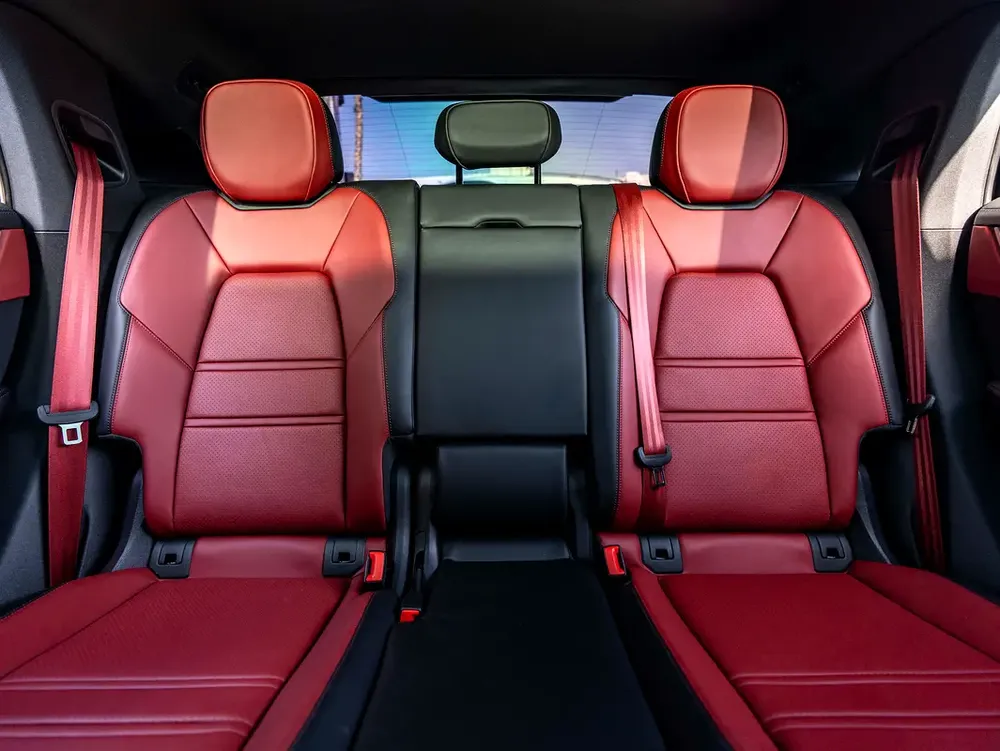 0% DOWN PAYMENT | THE MAY ADVANTAGE | RELIABLE DAILY | CAYENNE COUPE | GCC | WARRANTY - Image 20