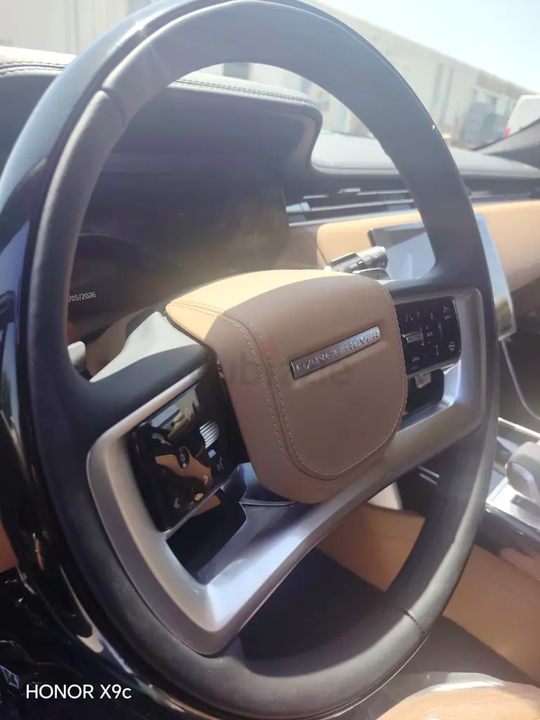Land Rover Range Rover SE 2026 - Brand New - Image 8
