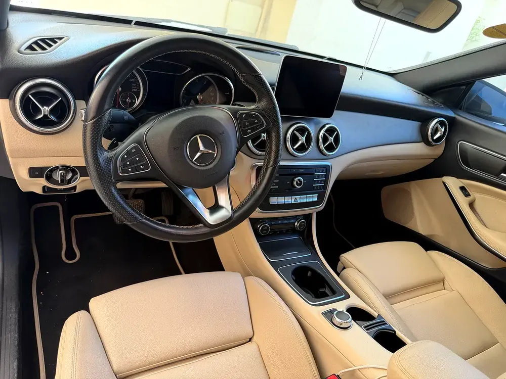 Mercedes-Benz CLA 200 | 2019 | GCC Specs | Excellent Condition - Image 4