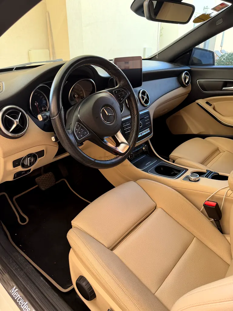 Mercedes-Benz CLA 200 | 2019 | GCC Specs | Excellent Condition - Image 6