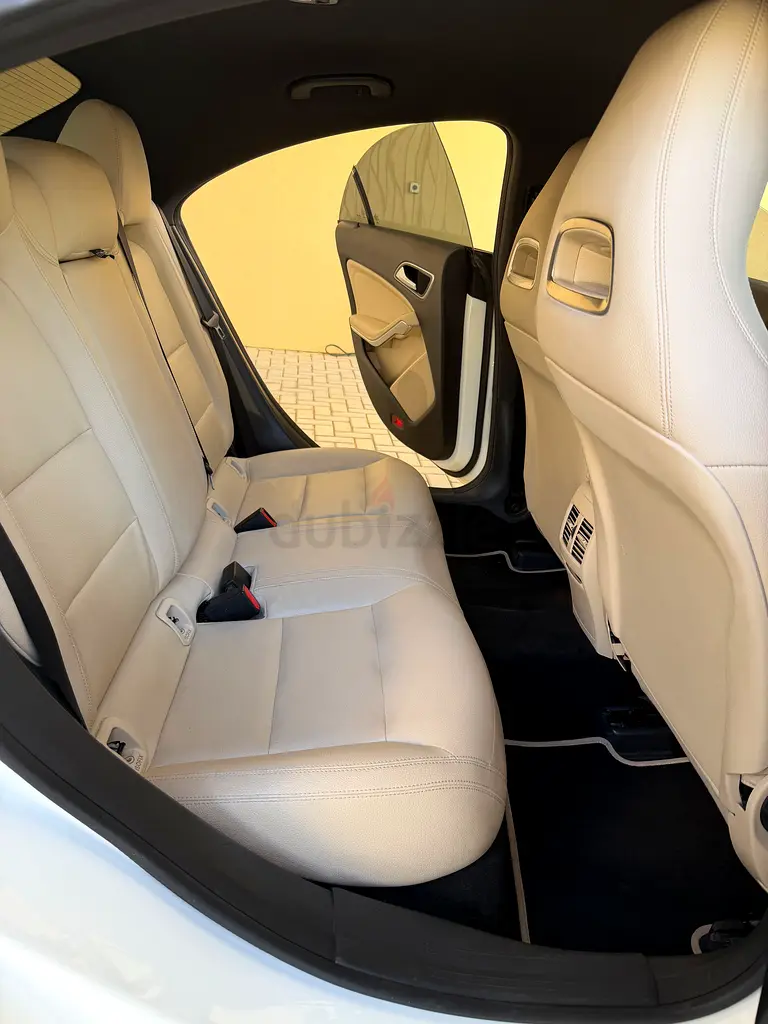Mercedes-Benz CLA 200 | 2019 | GCC Specs | Excellent Condition - Image 7