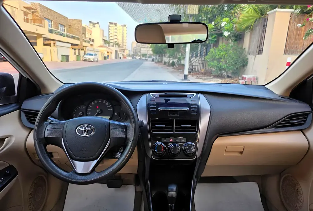 Toyota Yaris SE 2022 GCC Specs - With Cruse Control- Excellent Condition - Image 15