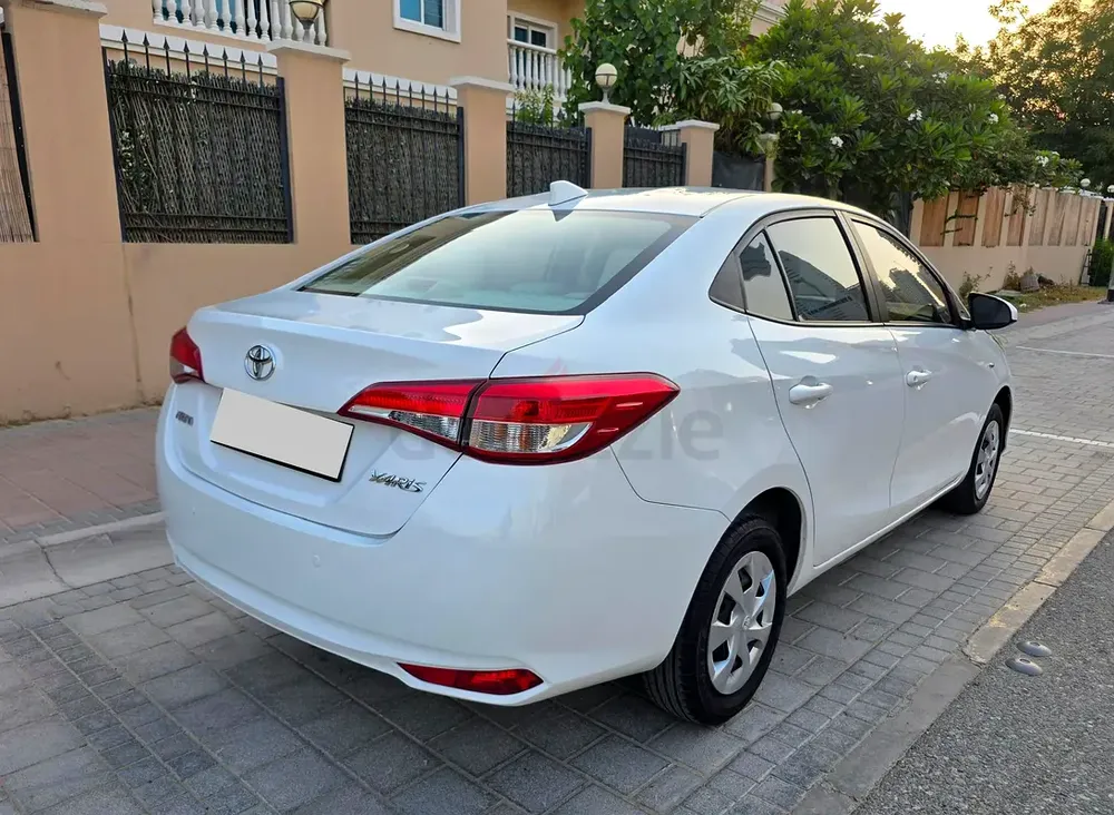 Toyota Yaris SE 2022 GCC Specs - With Cruse Control- Excellent Condition - Image 4