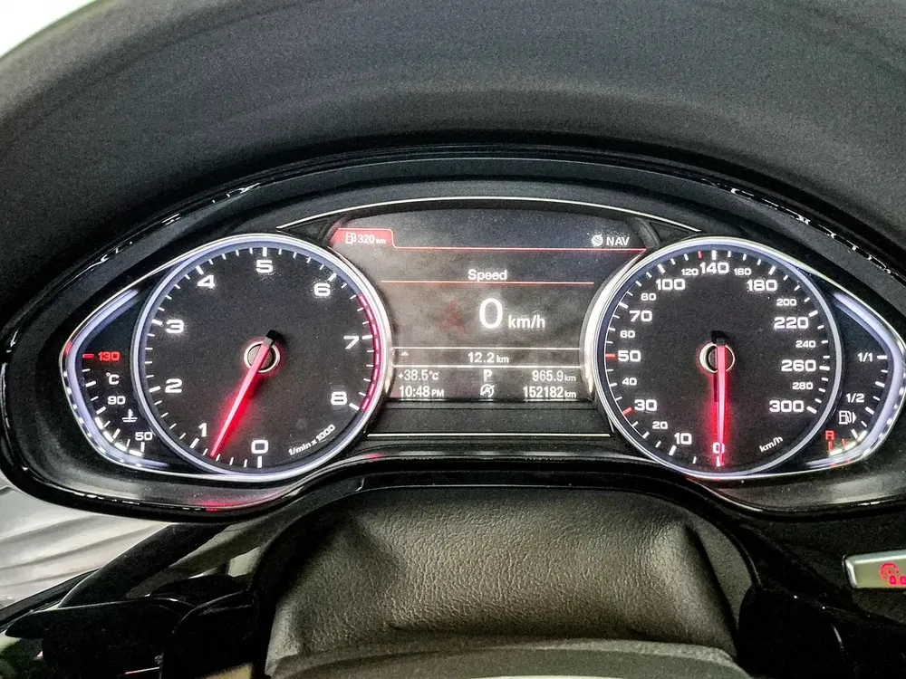 Inspected Car | 2012 Audi A8  | GCC Specs | Ref#462330 - Image 19