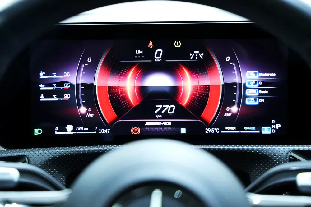 2024 Mercedes-AMG A35 4MATIC | GCC | Gargash Warranty & Service Contract | 15100KM - Image 16