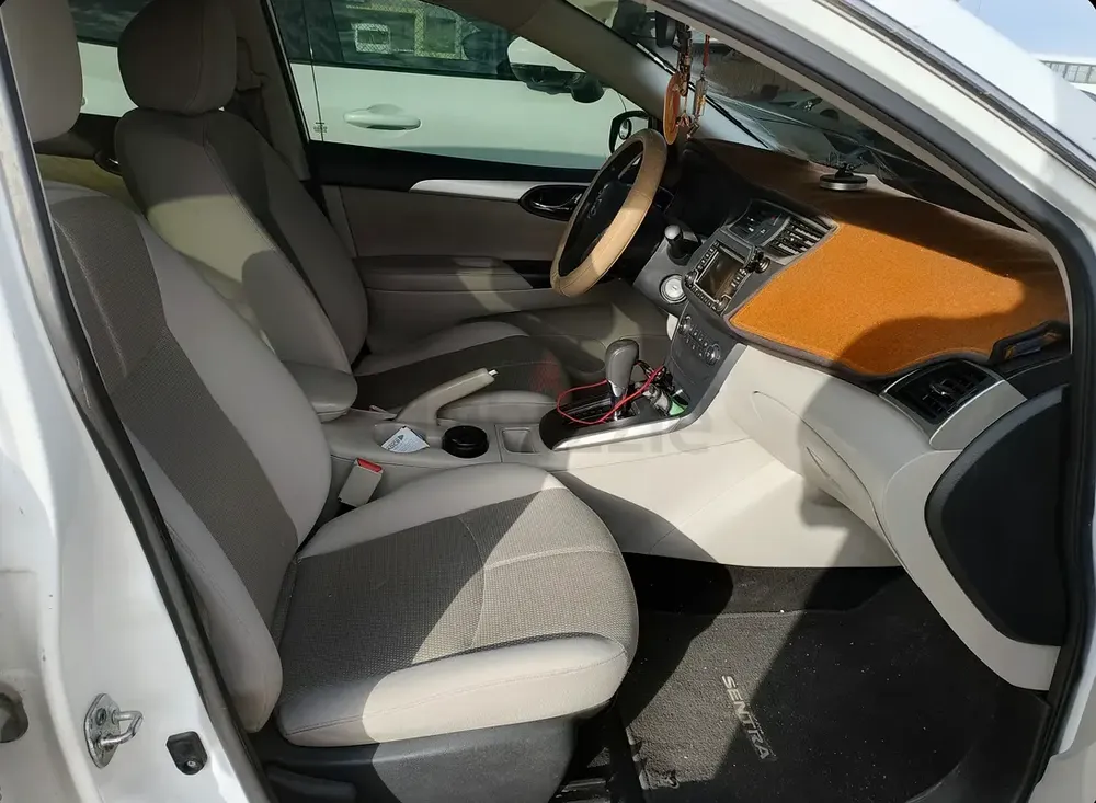 Nissan Sentra 1.8L White Color Mint Condition - Image 10