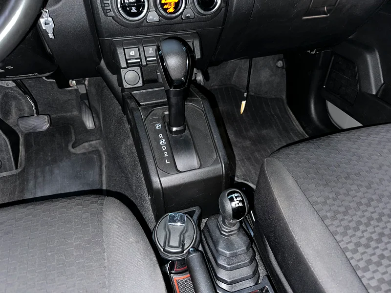 2022 Suzuki Jimny | Mini G Wagon Brabus | GCC Spec | 1.5L 4-Cylinder | Perfect Condition - Image 15