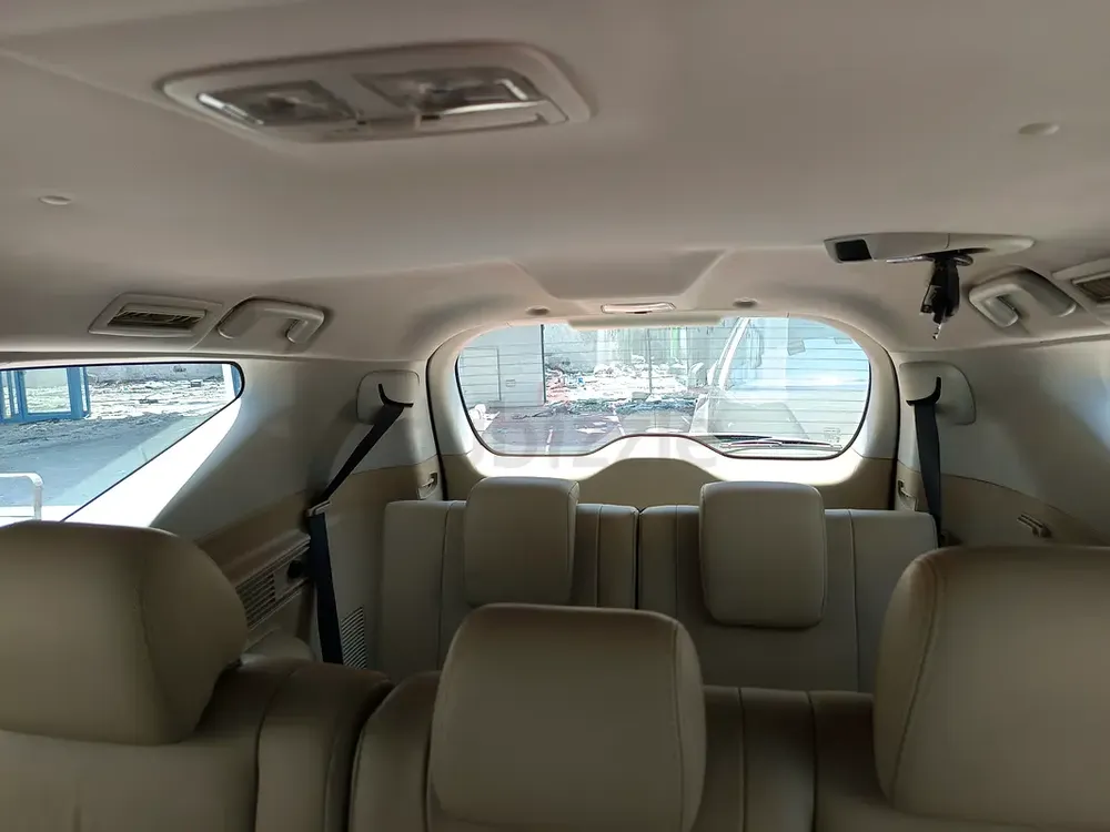 Montero Sport 2016 Top line No accident 4×4 - Image 18