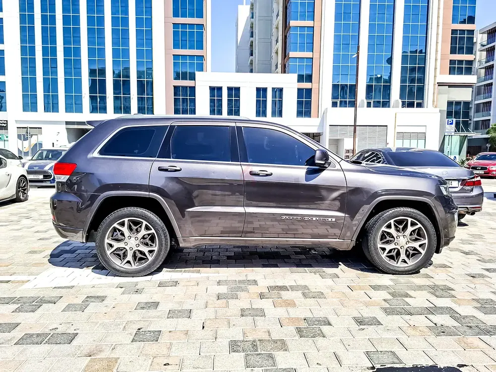 AED 1094/month | 2018 Jeep Grand Cherokee  | GCC Specs | Ref#474725 - Image 4