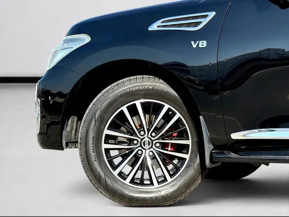 AED 2,170 P.M | 0% DOWN PAYMENT | NISSAN PATROL PLATINUM VVEL DIG | 5.6L V8 | 2015 | GCC SPECS - Image 10