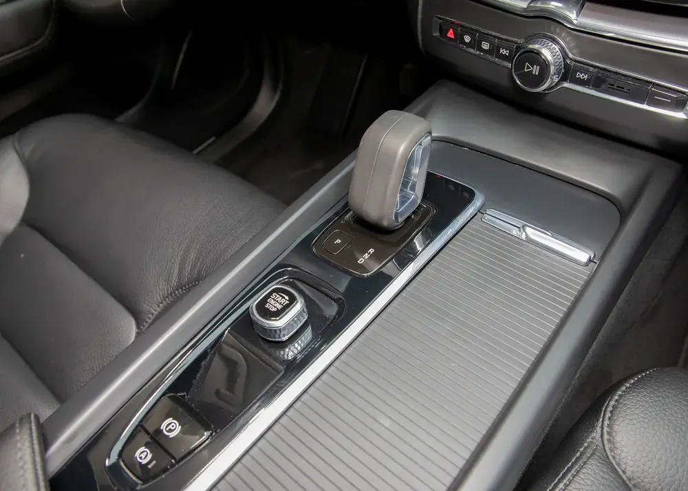 0% Down Payment Available • FDSH • Volvo Warranty • GCC - Image 12