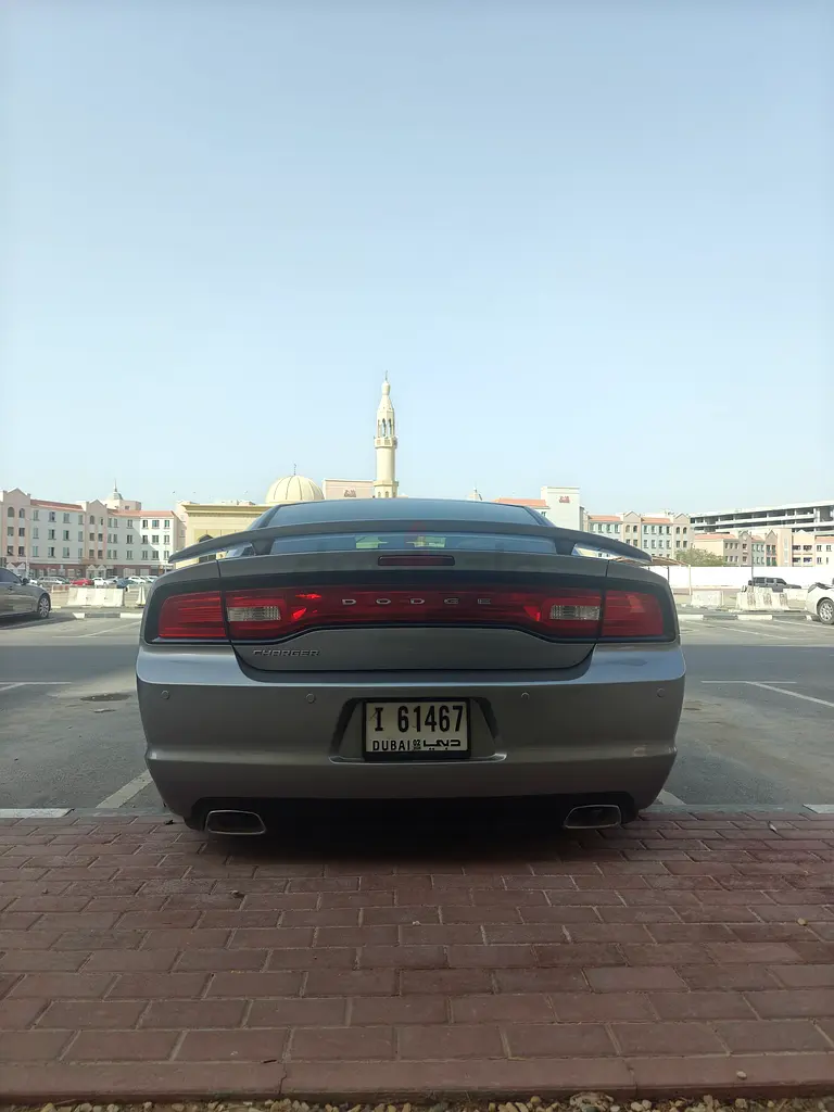 Dodge Charger SE 2013 GCC Specs - Image 7