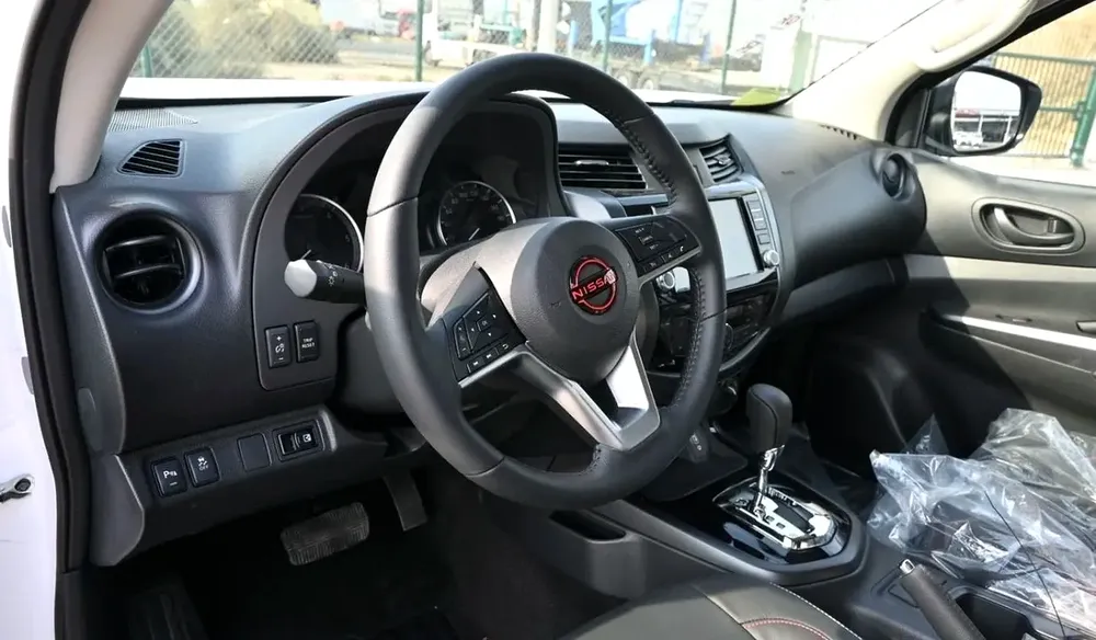 Nissan Navara 2026 GCC Specs - Image 11