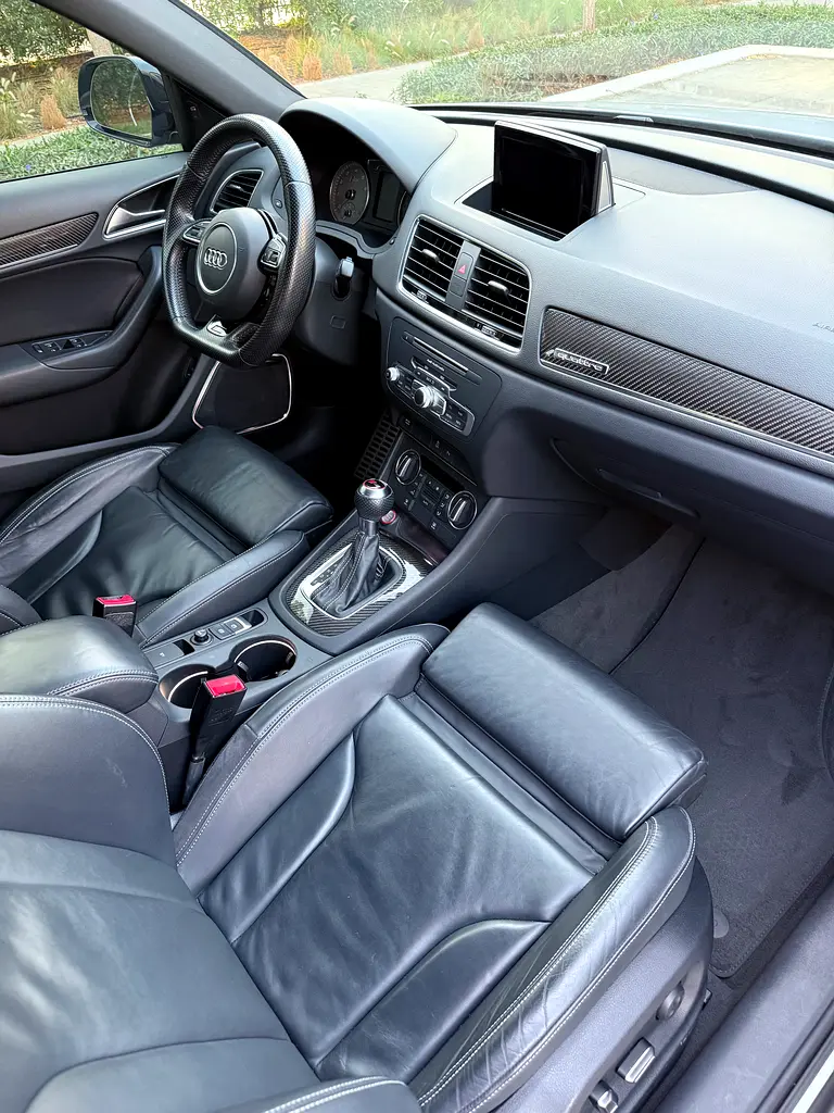 Pristine Audi RSQ3 RS 2017 | GCC Specs | Low Mileage - Image 19