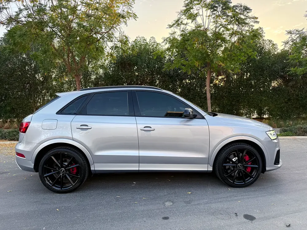 Pristine Audi RSQ3 RS 2017 | GCC Specs | Low Mileage - Image 4