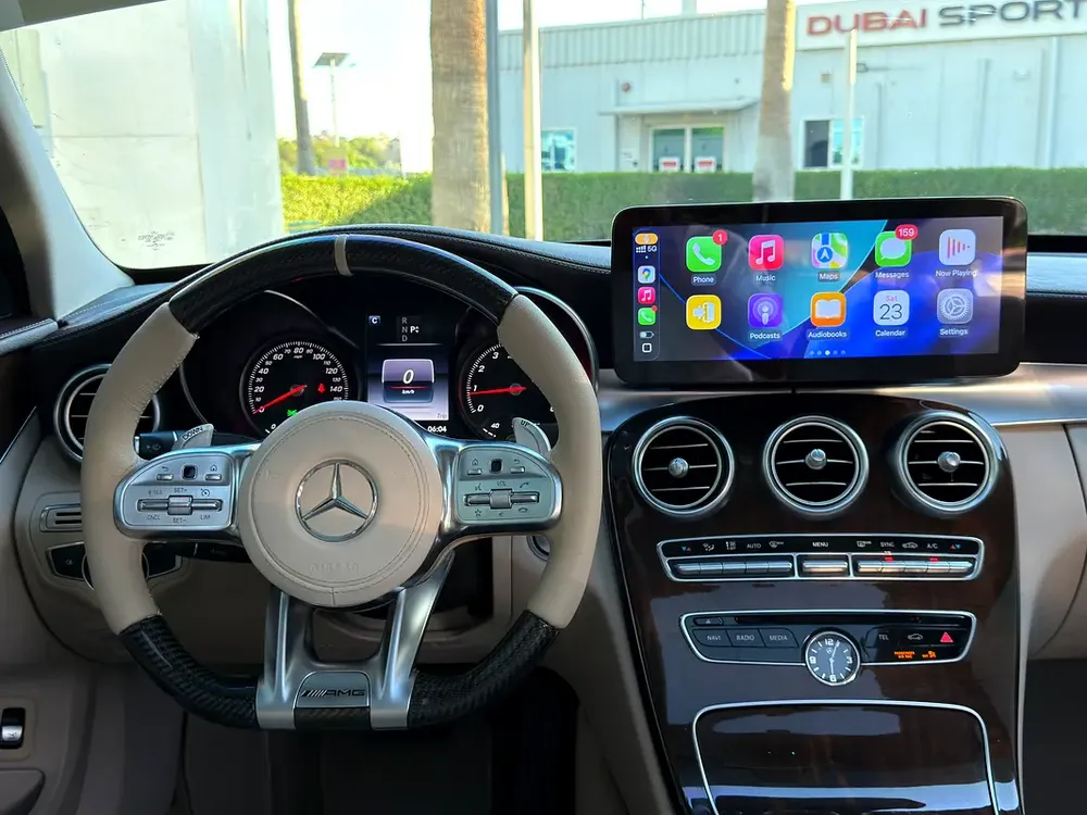 Stunning Mercedes-Benz C 300 AMG 2017 - Sporty Design  Premium Comfort - Image 9