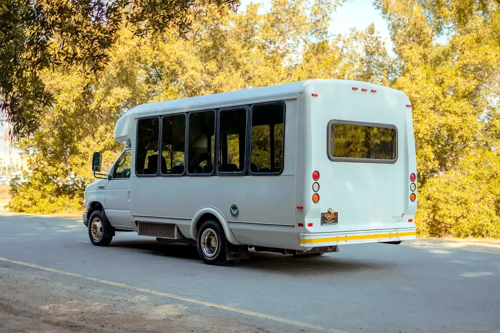 2016 Ford Phoenix Electric Bus | 17-Seater | Automatic | GCC Specs | Ref#F22826 - Image 5