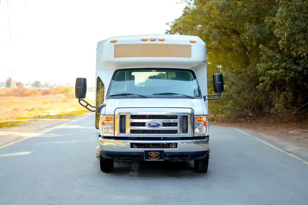 2016 Ford Phoenix Electric Bus | 17-Seater | Automatic | GCC Specs | Ref#F22826 - Image 6