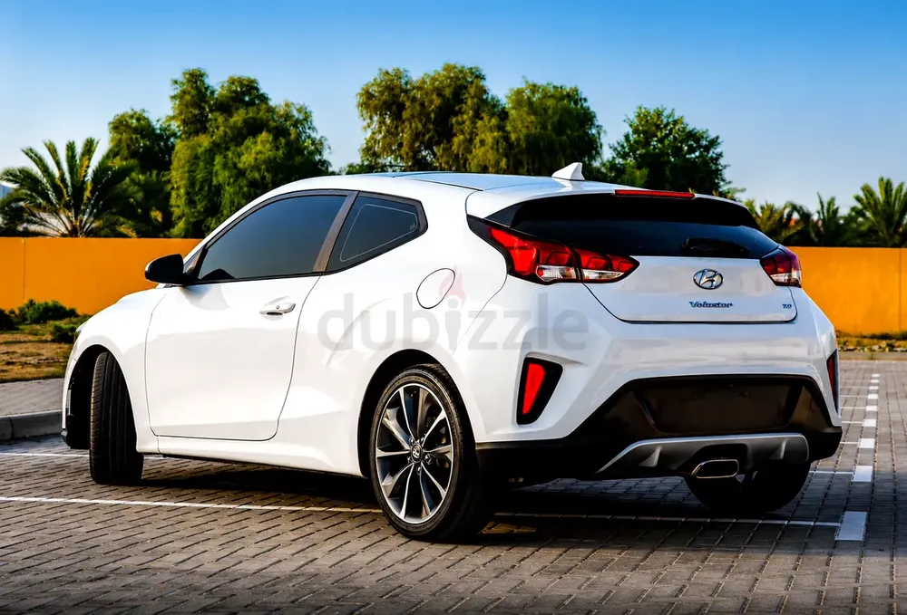 2019 Hyundai Veloster Premium | American Specs | Well Maintained - Image 17
