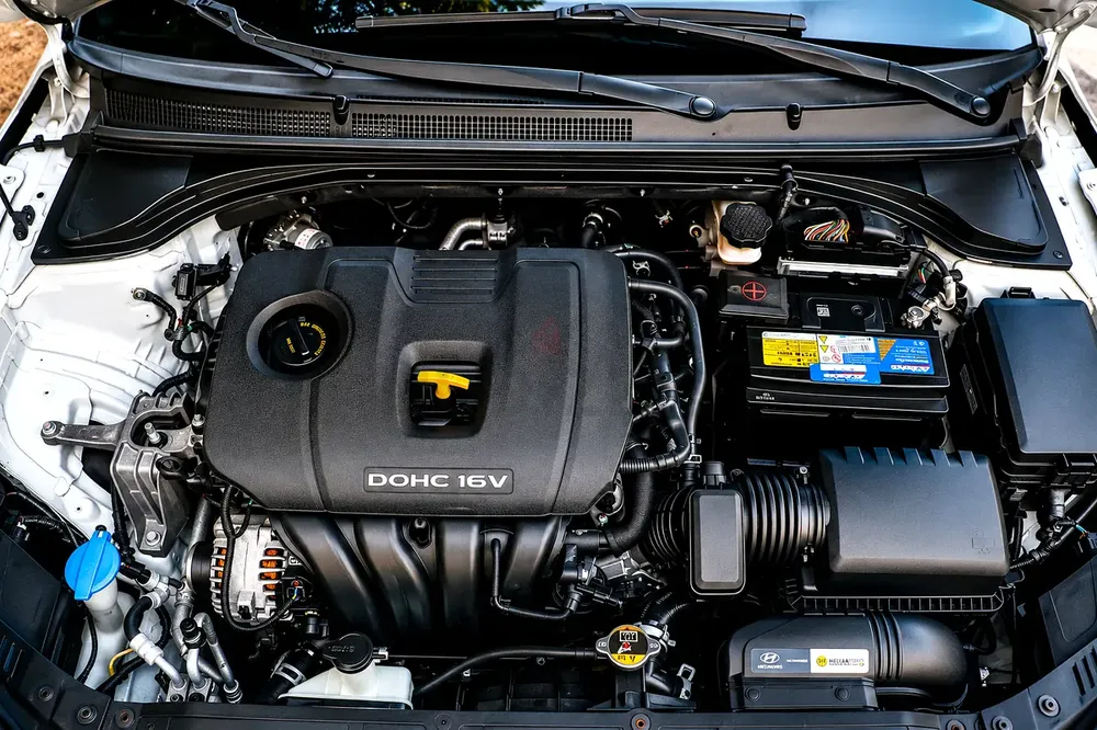 2019 Hyundai Veloster Premium | American Specs | Well Maintained - Image 18