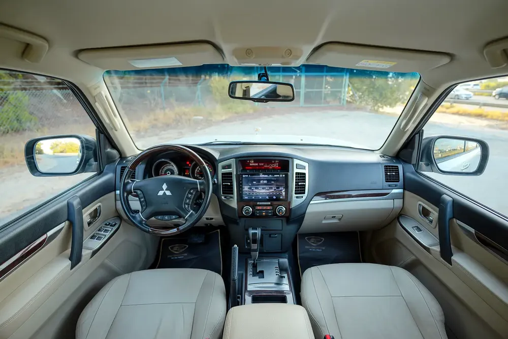 AED 1,233/month | Pajero GLS | GCC Specs | REF#M03444 - Image 8