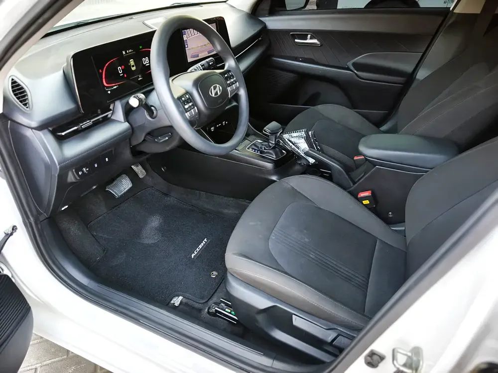 Hyundai Accent Comfort 2025 - GCC Specs - Brand New! - Image 5