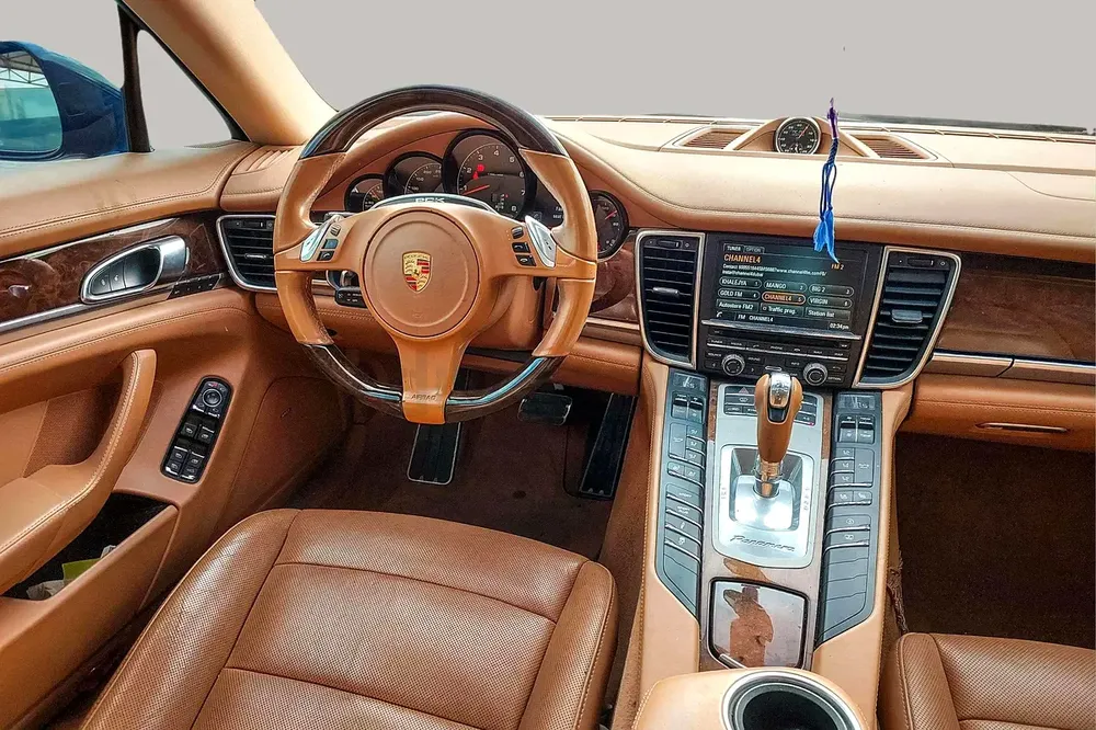 AED 3133/month | 2016 Porsche Panamera  | GCC Specs | Ref#420666 - Image 10